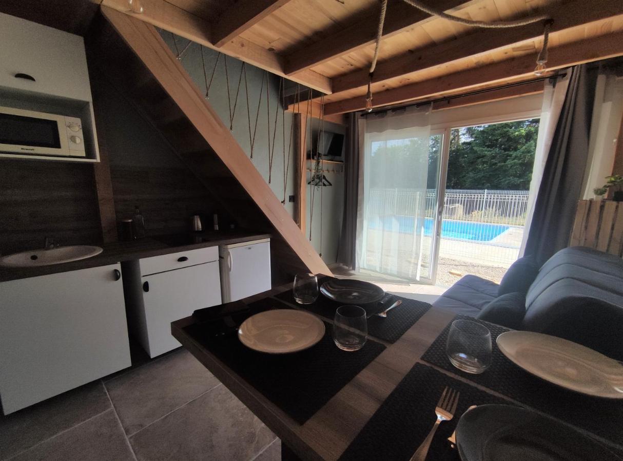 Casa vacanze Atypique Avec Piscine Couverte En Ete